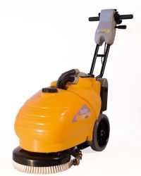 Scheuersaugmaschine baby mit Bürste, Batterie und Ladegerät